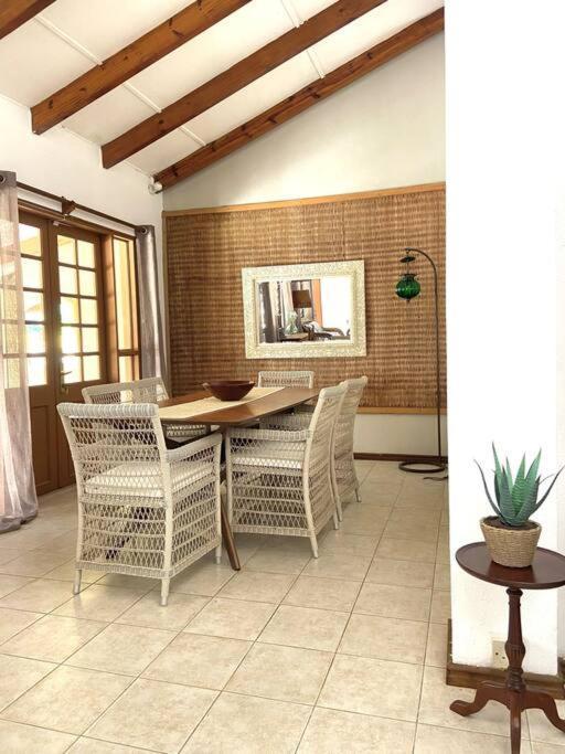 Patraka - 'No Worries' Villa Riviere Noire Luaran gambar